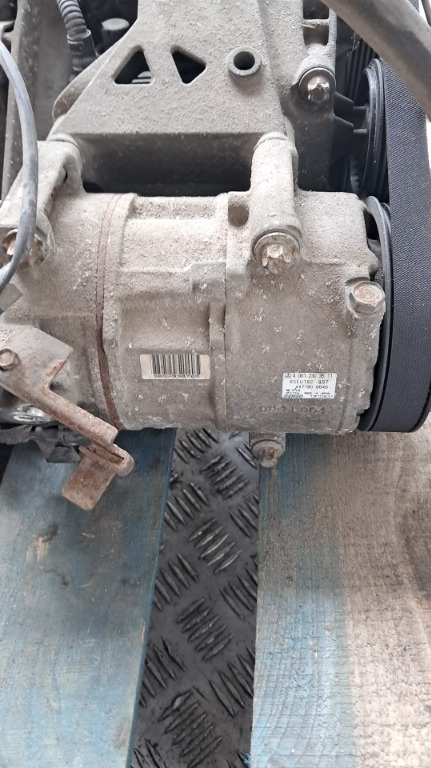 Compresor AC Mercedes A150 w169 benzina, cod motor 266.920 , transmisie manuala , an 2005 cod A0012303511