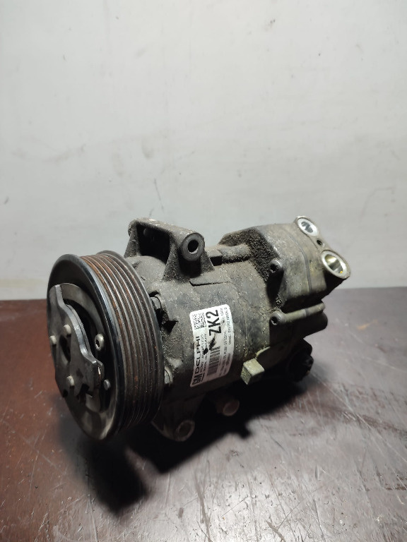 Compresor AC Opel Insignia A 2.0 CDTI 13250607
