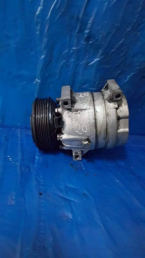 Compresor ac opel vivaro 2.5 cdti g9u cod 4417713