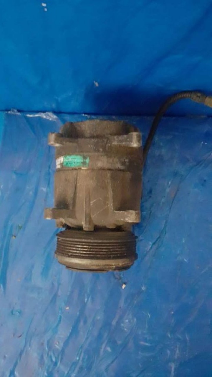 Compresor ac peugeot 406 2.0 hdi rhz 109 cai