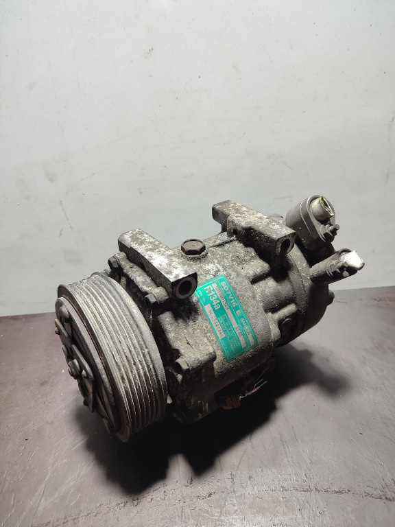 Compresor AC Peugeot / Citroen 1.6 HDI 9645440480