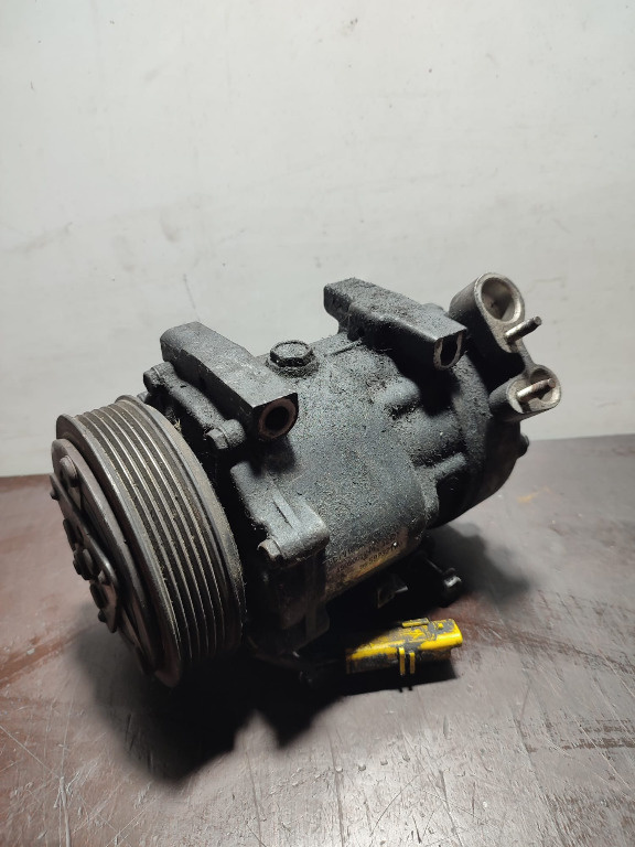 Compresor AC Peugeot / Citroen 1.6 HDI 9659232180