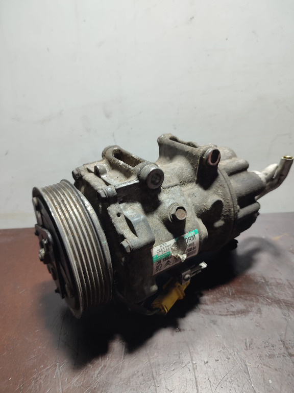 Compresor AC Peugeot / Citroen 2.0 HDI 9659876080