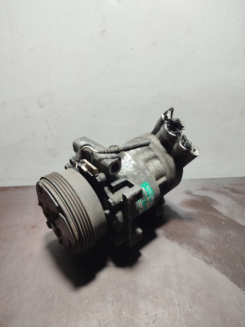 Compresor AC Renault Clio 1.2 8200037058