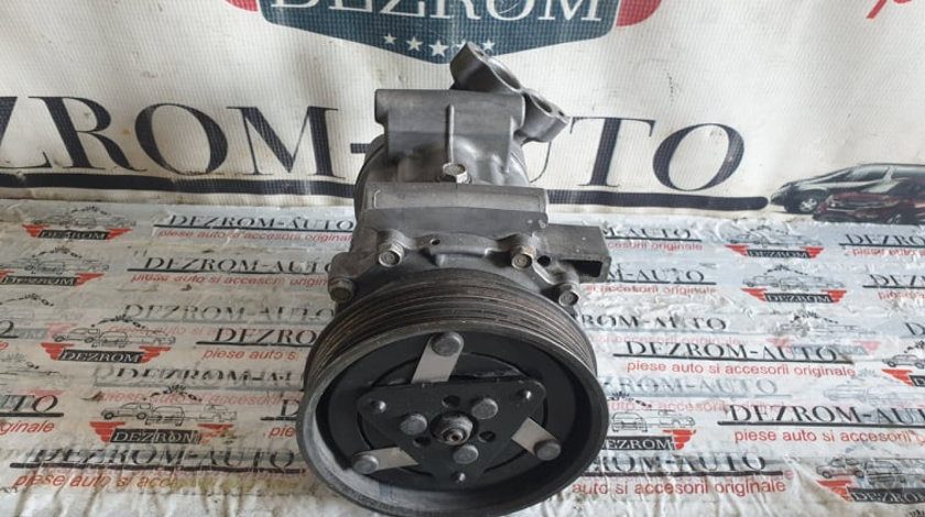 Compresor AC Renault Clio III 1.2 16V 101cp cod piesa : 8200365787