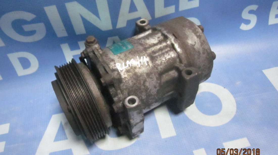 Compresor AC Renault Laguna;  7700111289