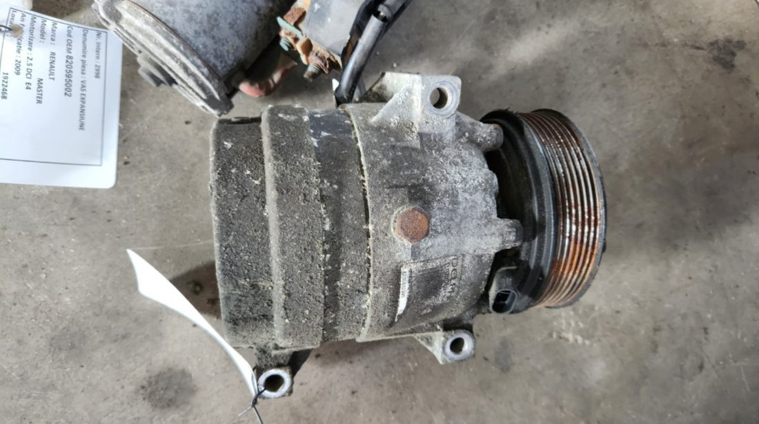 Compresor AC Renault Master 2.5 DCI tip motor G9U650 , an fabricatie 2009 cod 8200832990