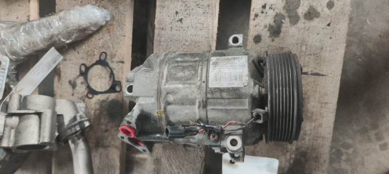 Compresor AC Renault Trafic 2.0 DCI an 2007 2008 2009 2010 cod 8200454172