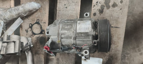 Compresor AC Renault Trafic 2.0 DCI an 2007 2008 2009 2010 cod 8200454172