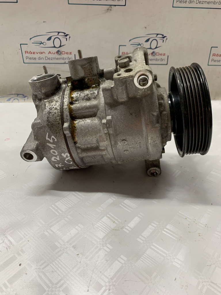 Compresor AC Volkswagen Golf 7 Break 1.4 Benzina 2015, 5Q0820803F