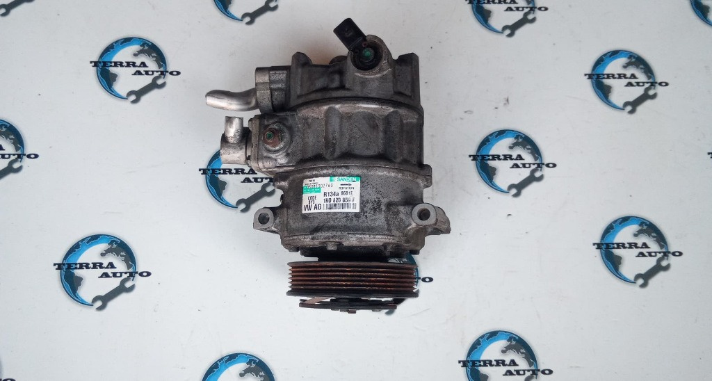 Compresor AC Volkswagen Golf V 2.0 TDI 103 KW 140 CP cod motor BKD