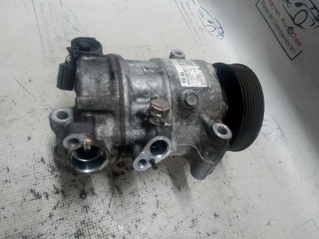 Compresor AC Volkswagen Passat B8 2.0 Motorina 2016, 5Q0820803E