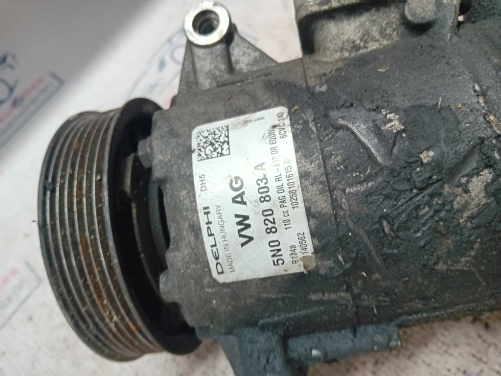 Compresor AC Volkswagen Scirocco 2015, 5N0820803A