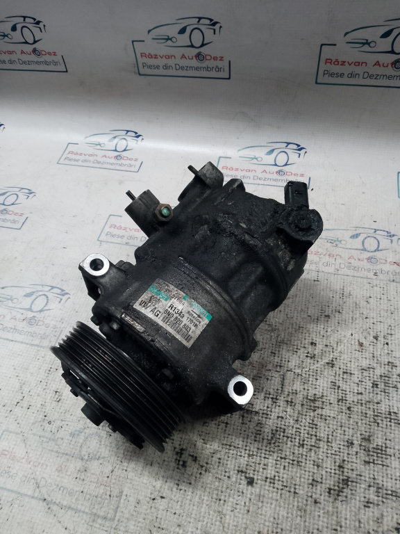 Compresor AC Volkswagen Tiguan 2.0 2008, 5N0820803