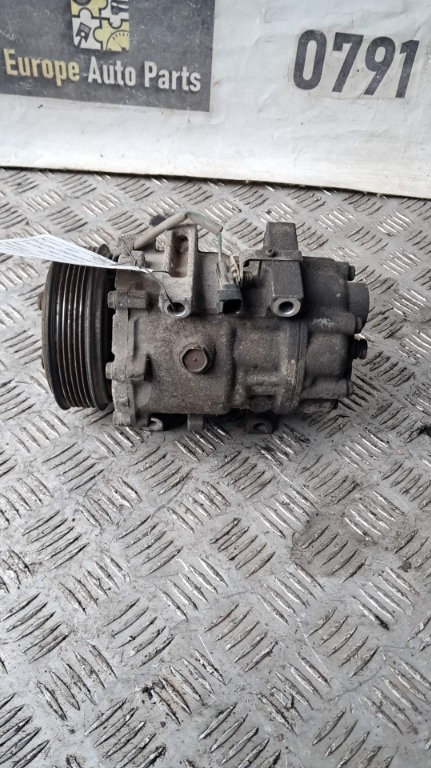 Compresor AC Volvo C30 2.0 D cod motor D4204T, an fab. 2010 cod 3M5H-19D629-HE
