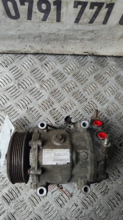 Compresor AC VOLVO S40 an fabricatie 2012 cod 31348213