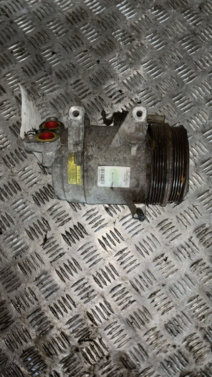 Compresor AC Volvo S40/V50/C30/V70 2.4 D an fab. 2007 cod piesa 30761390