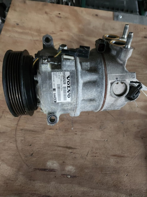 Compresor AC Volvo S80 B4204T11 B4204T15 D4204T5 D4204T7 an 2012 2013 2014 2015 2016 2017 cod 313325...