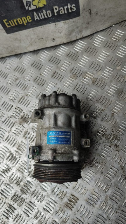 Compresor AC Volvo V50 2.0 D cod motor D4204T an 2009 cod 3M5H-19D629-HE