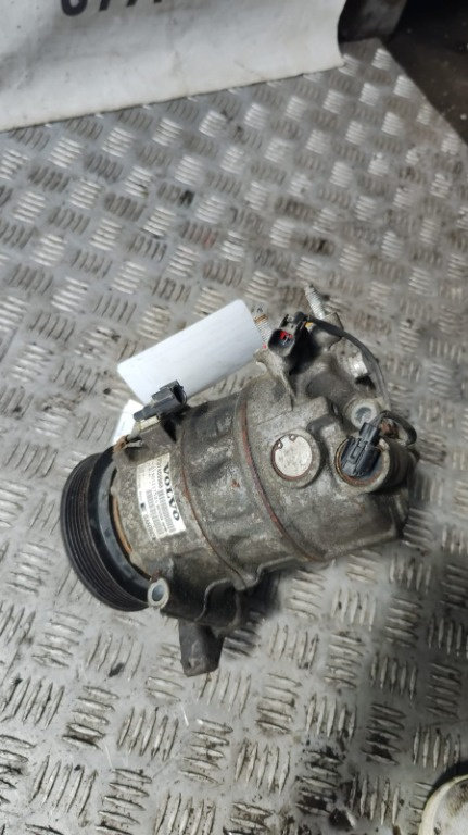 Compresor AC Volvo V70 an 2017 cod 31469968