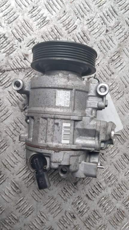 Compresor AC VW BEETLE cod 1K0820808A
