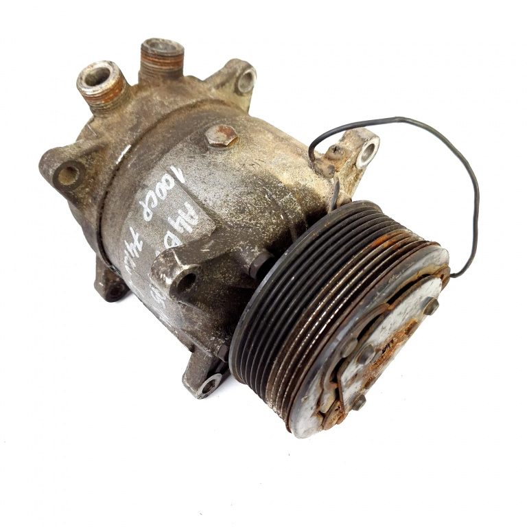 Compresor Aer Conditionat Audi A4 B5 (8D) 1994-2001 1.6 Benzina 90443840, Saej639