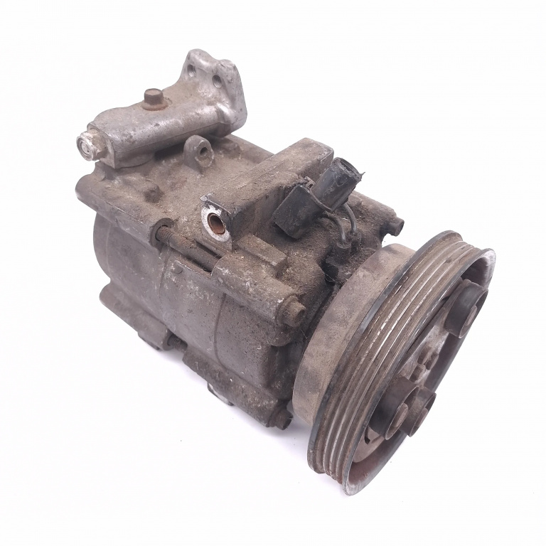 Compresor Aer Conditionat Hyundai SONATA Mk 2 (Y-3) 1993 - 1998 Benzina FD46XG
