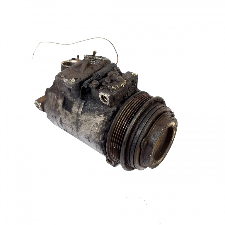 Compresor Aer Conditionat Mercedes-Benz Vito / V-Class (W638) 1996-2003 0002303911, A0002342411, A0002301311, 4472009626, 4473004172, 4471009234