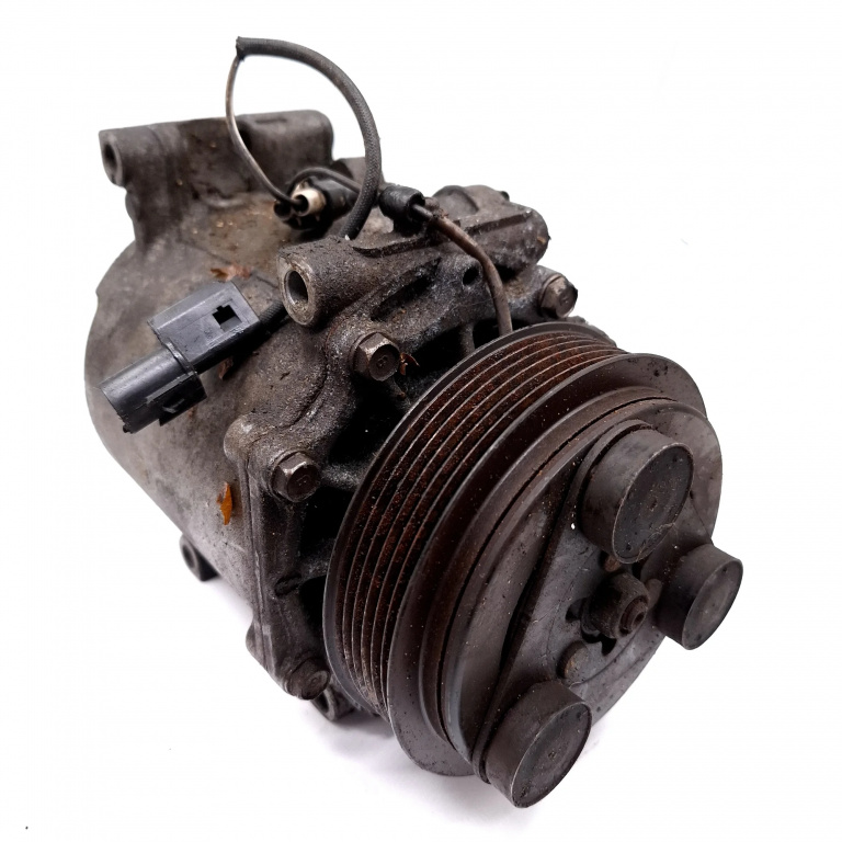 Compresor Aer Conditionat Mitsubishi Outlander 1 (Cuw) 2001-2006 2.0 Turbo 4Wd (Cu2W) 4G63 T (Dohc 16V) Benzina Mn185573, Mmsc90Ca, 3024132, Akc200A215Ap, Akc011H218G Mitsubishi