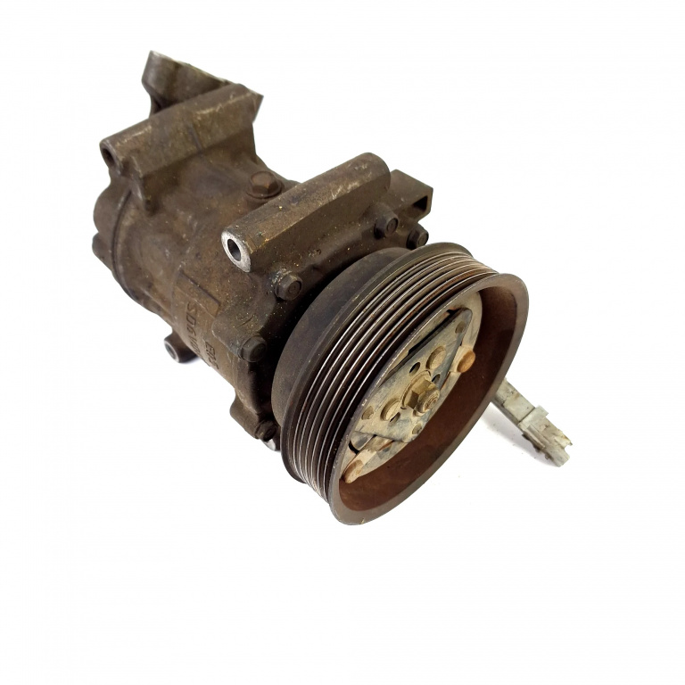 Compresor Aer Conditionat Renault Clio 3 2005-2012 1.2 16V Benzina 8200357173B, 8200357173, 0210441561, Sd6V12