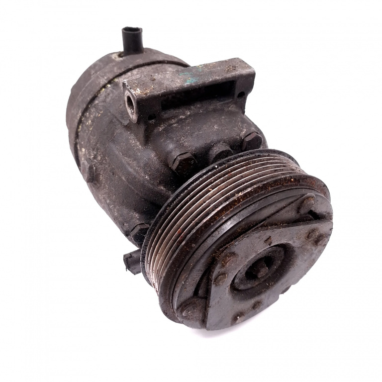 Compresor Aer Conditionat Renault Laguna 2 2001-2007 1.9 Dci Motorina 8200021822, 6560769, 1135320, 022831016, 6560630 Delphi