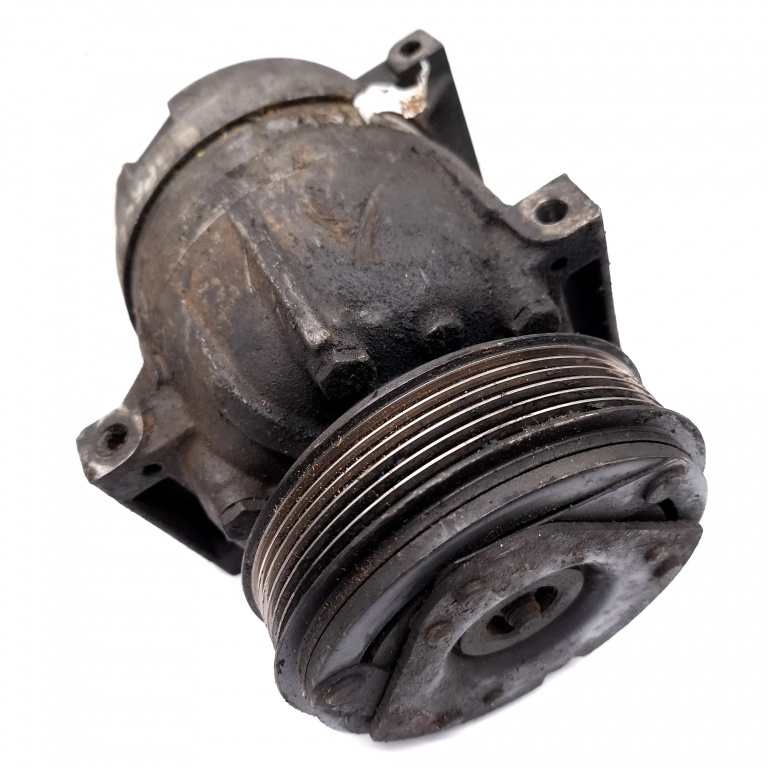 Compresor Aer Conditionat Renault Scenic 1 / Megane Scenic (Ja0/1) 1996-2003 1.9 Dti (Ja0N) Motorina 7700105765, 6560769, 1135309, 090321110, 6560630 Delphi