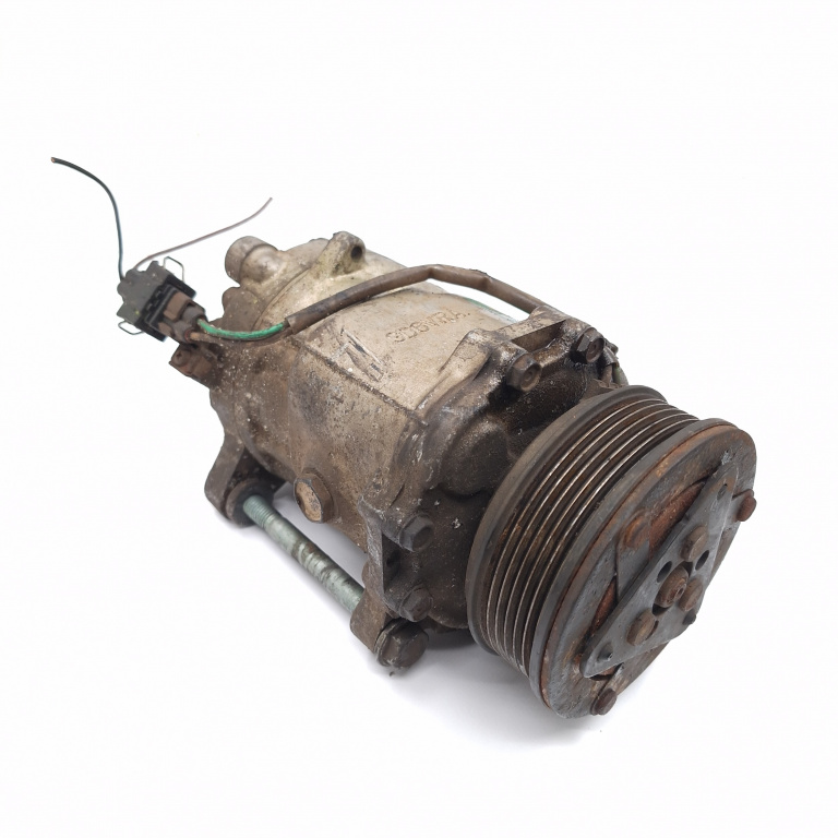 Compresor Aer Conditionat Vw Polo (6N2) 1999-2001 1.4 16V Ahw Benzina 6N0820803B, 0484106944, Sd6V12 Sanden
