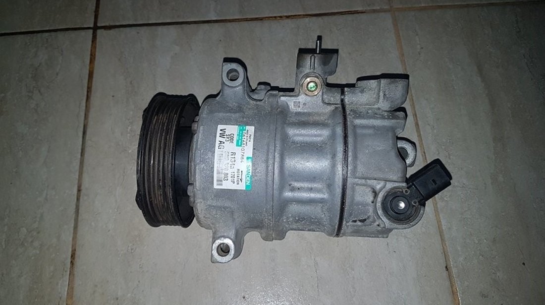 Compresor clima 5n0820803 audi a3 8p 1.6 tdi cayc 105 cai