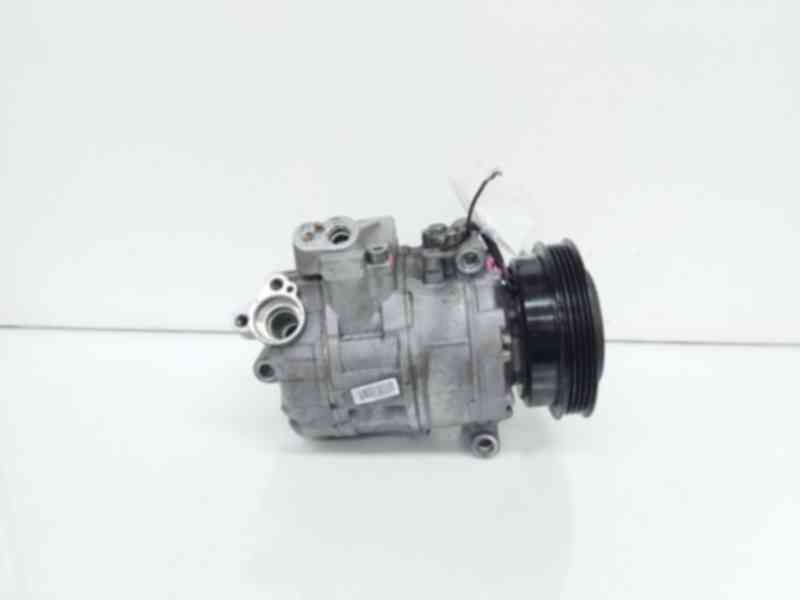 Compresor clima 8D0260808, Vw Passat (3B3) 1.9 tdi