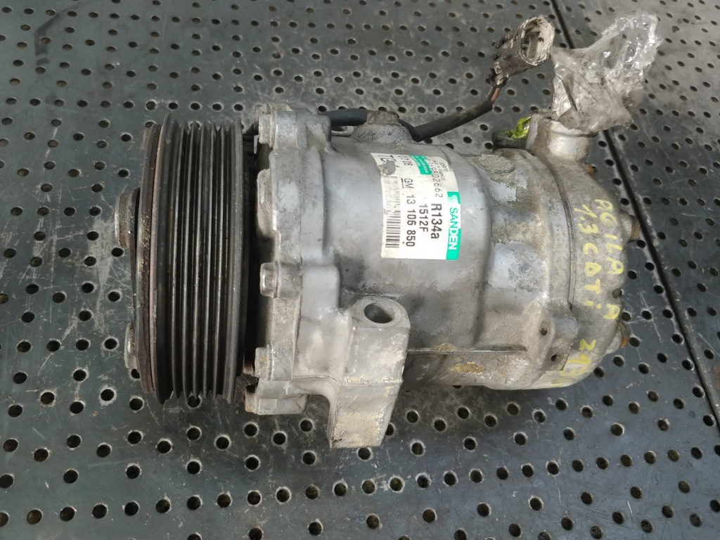 Compresor clima ac 1.3 cdti opel tigra corsa c combo agila a 13106850