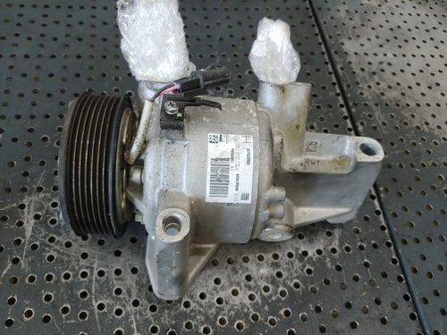 Compresor clima ac 1.6b dacia duster 926003541r 9035418026