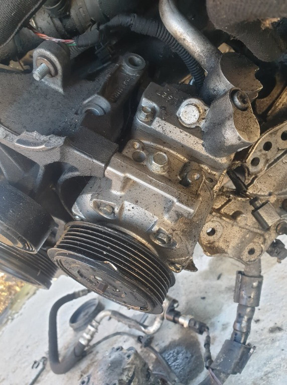 Compresor clima AC original Seat Exeo 1.8 TSI 120/160cp cod piesa : 8FK351110-921