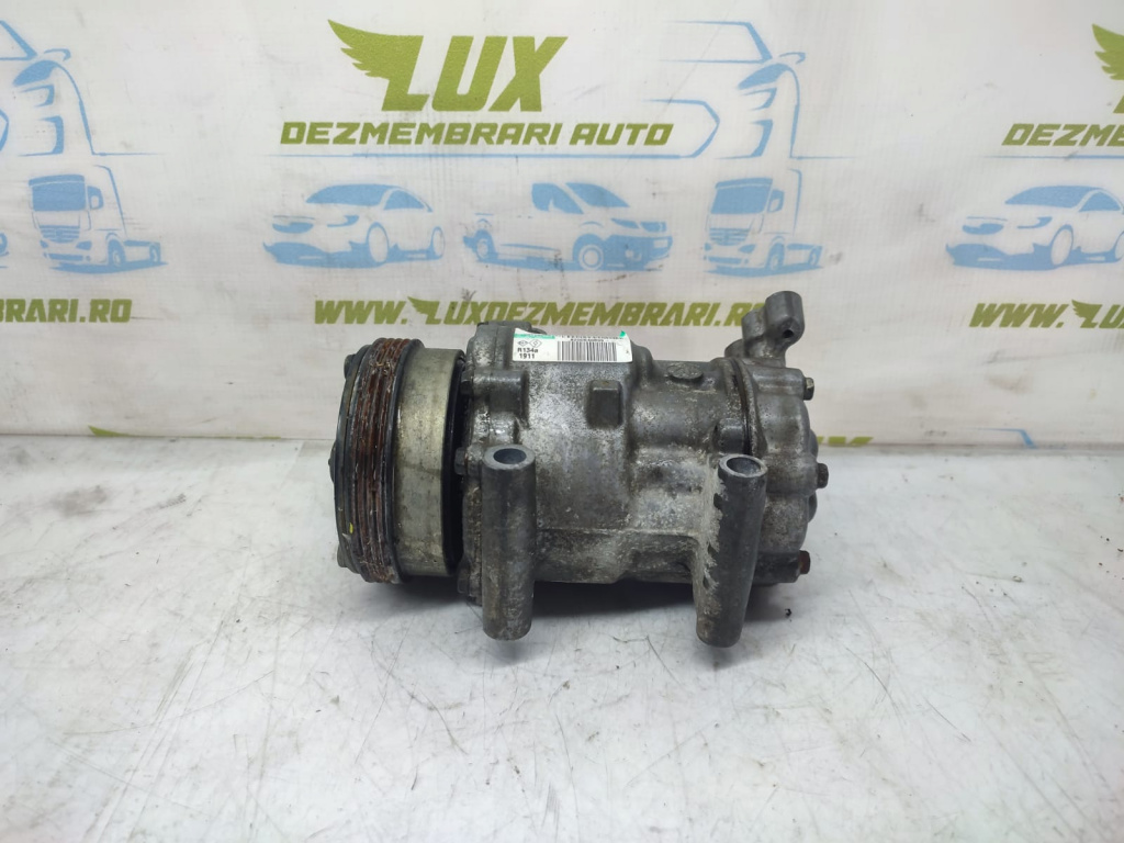 Compresor clima AC r134a1911 1.2 benzina D4F 732 Dacia Sandero [2008 - 2012]