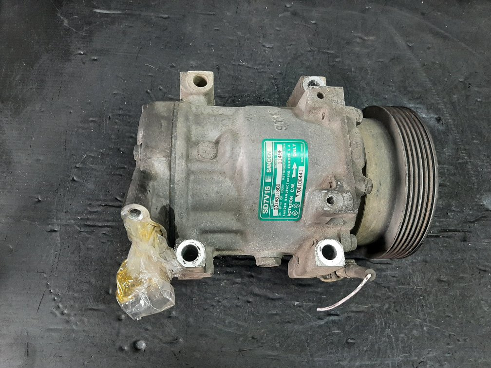 Compresor clima ac renault clio 2 1.6 b 7700106441 sd7v16