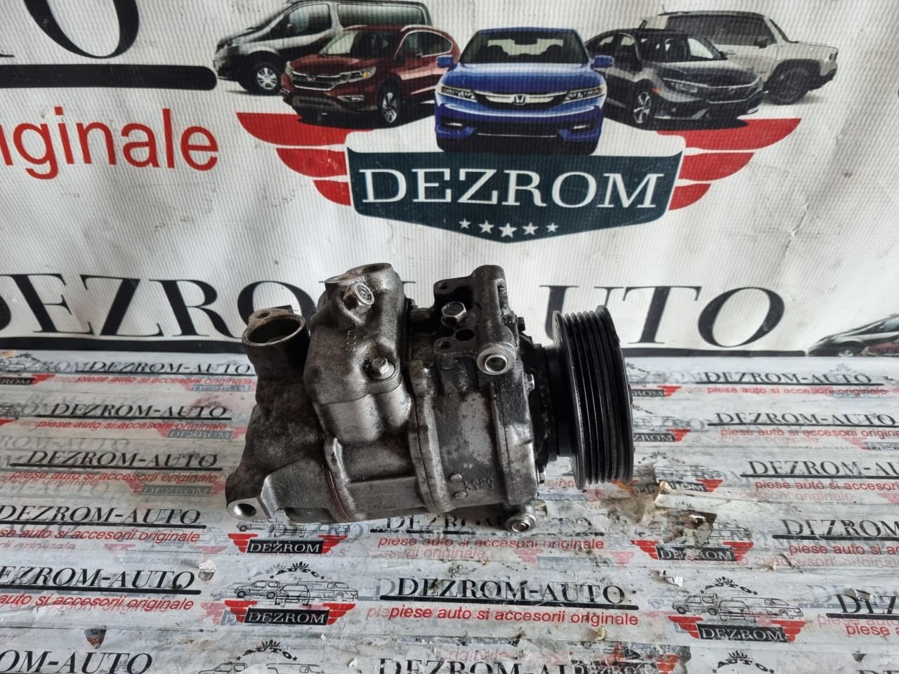 Compresor clima Audi A5 B8 2.0 TFSI 180cp cod piesa : 8K0260805E