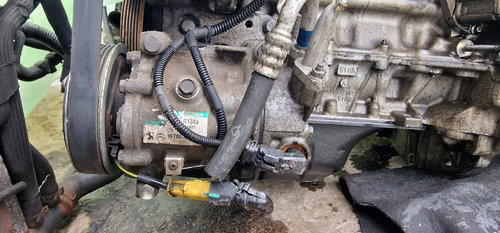 Compresor Clima Citroen C3 C4 Peugeot 1.6HDI 96786560