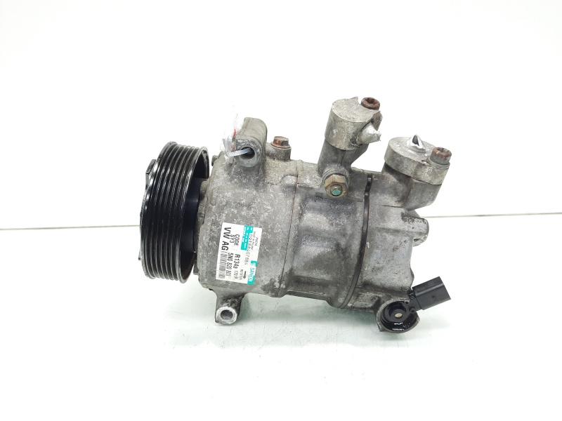 Compresor clima, cod 5N0820803, VW Passat (362), 2.0 TDI, CFG (id:595778)