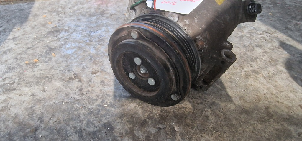 Compresor Clima Ford Fiesta 1.0 Benzina Ecoboost cod C1B1-19D629-AH