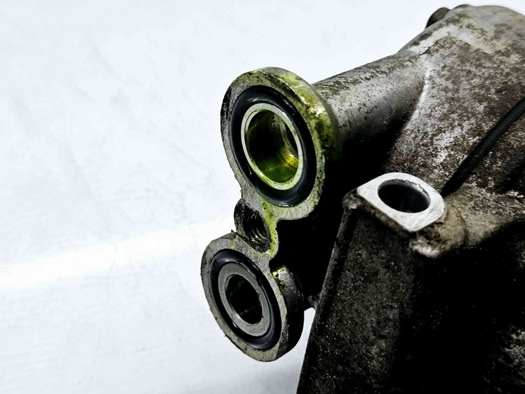 Compresor clima Ford Fiesta 5 [Fabr 2001-2010] 2S61-19D629-AE 1.4 TDCI F6JB 50 1.4 TDCI F6JB 50
