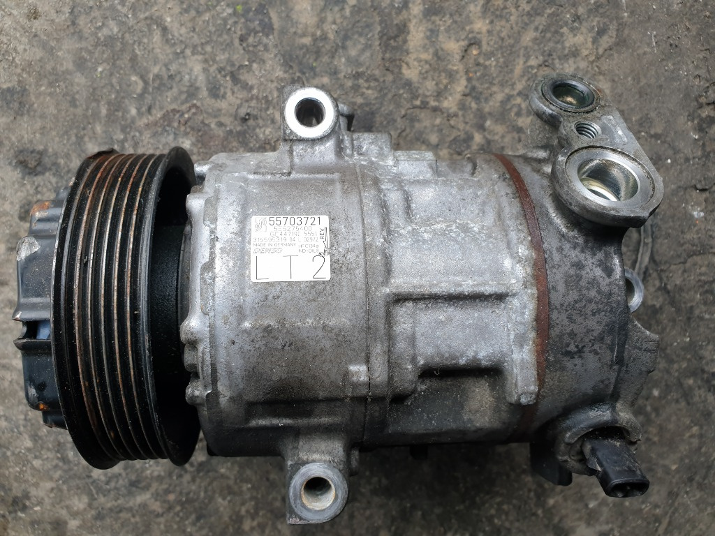 Compresor Clima Opel Corsa D 1.3CDTI 2008 -2011 cod 55703721