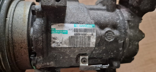 Compresor Clima Renault Clio 1.2 16V Benzina Euro 5 an 2010 cod 8200819568--A