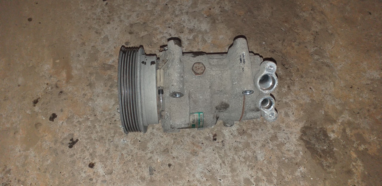 Compresor Clima Renault Clio Symbol 1.4 16 Valve