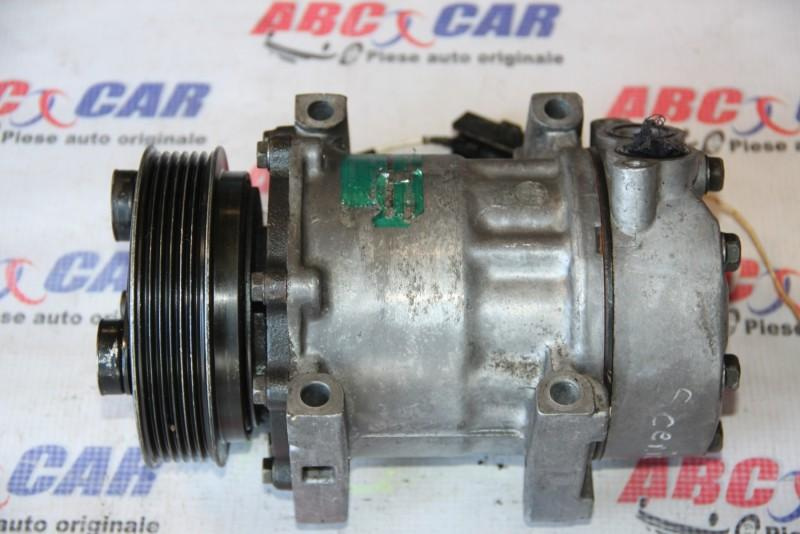 Compresor clima Renault Laguna 1993-2001 7700859676D