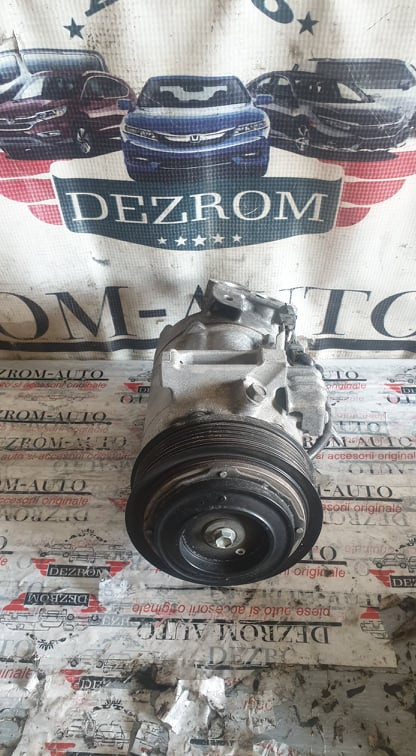 Compresor clima Renault Megane III 1.5 dCi 110cp cod piesa : 926004EB1A